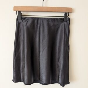 Forever 21 Womens Small Black Satin Mini Skirt Y2K Festival Whimsigoth Bikercore